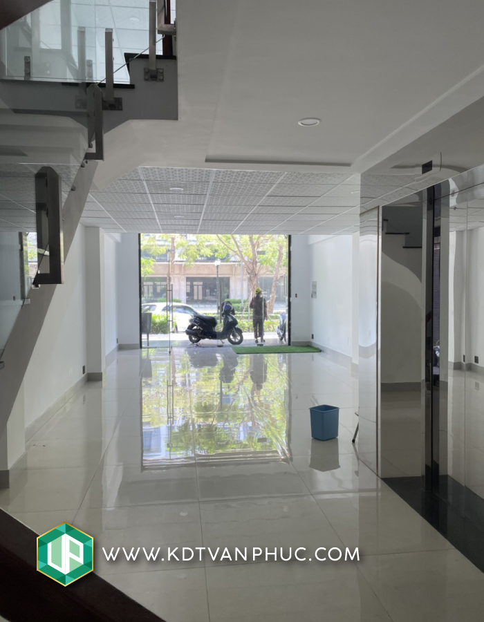 Bán shophouse vạn phúc city