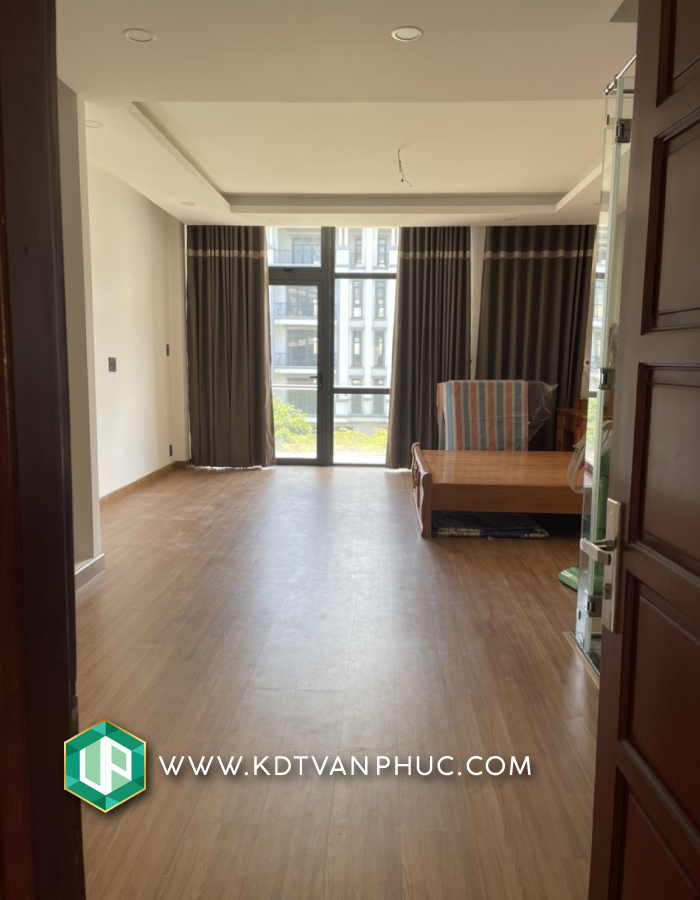 Bán shophouse vạn phúc city