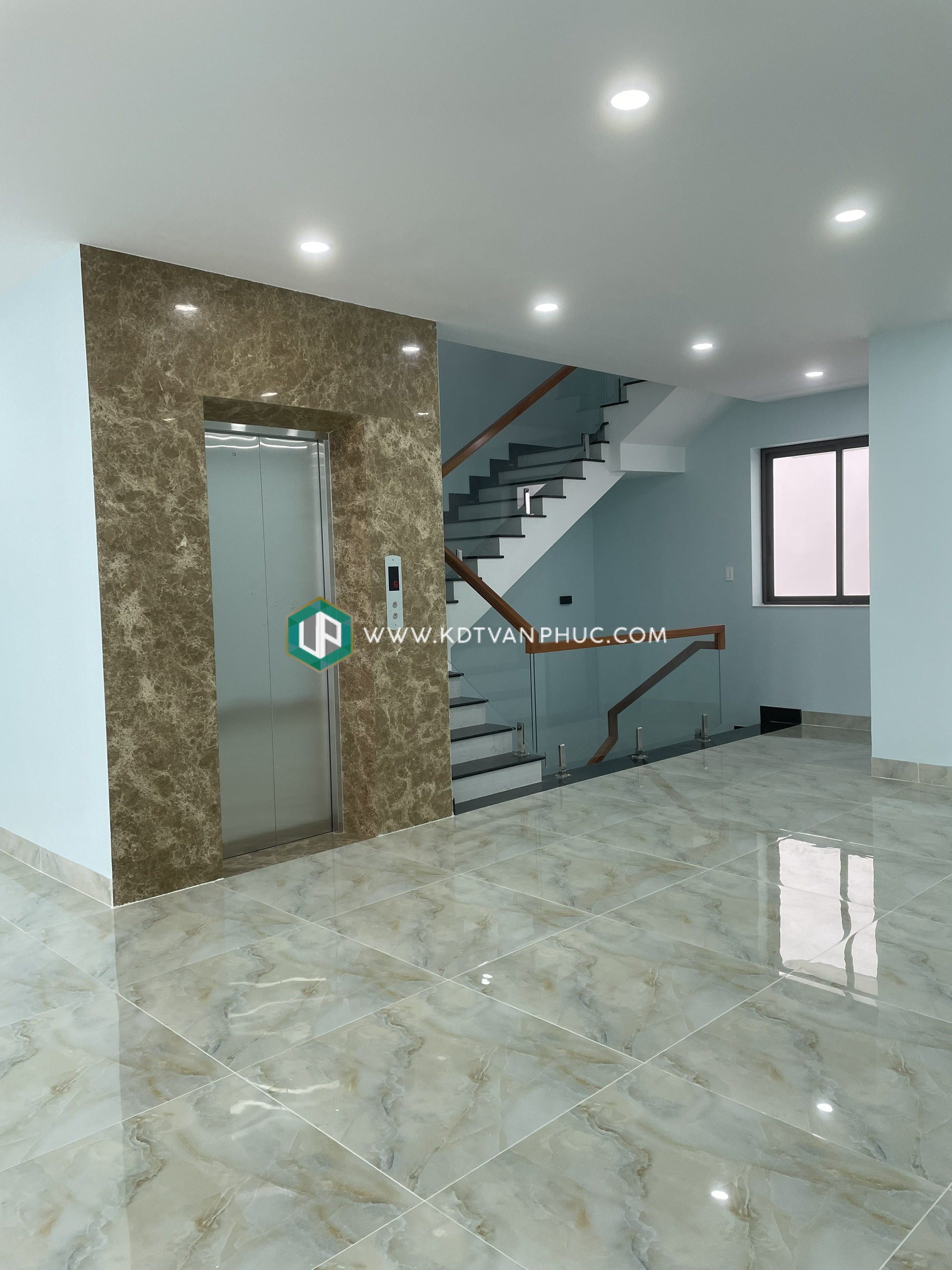 Cho thuê văn phòng Vạn Phúc 3 tầng dưới của căn nhà 7x19m - Ảnh 5