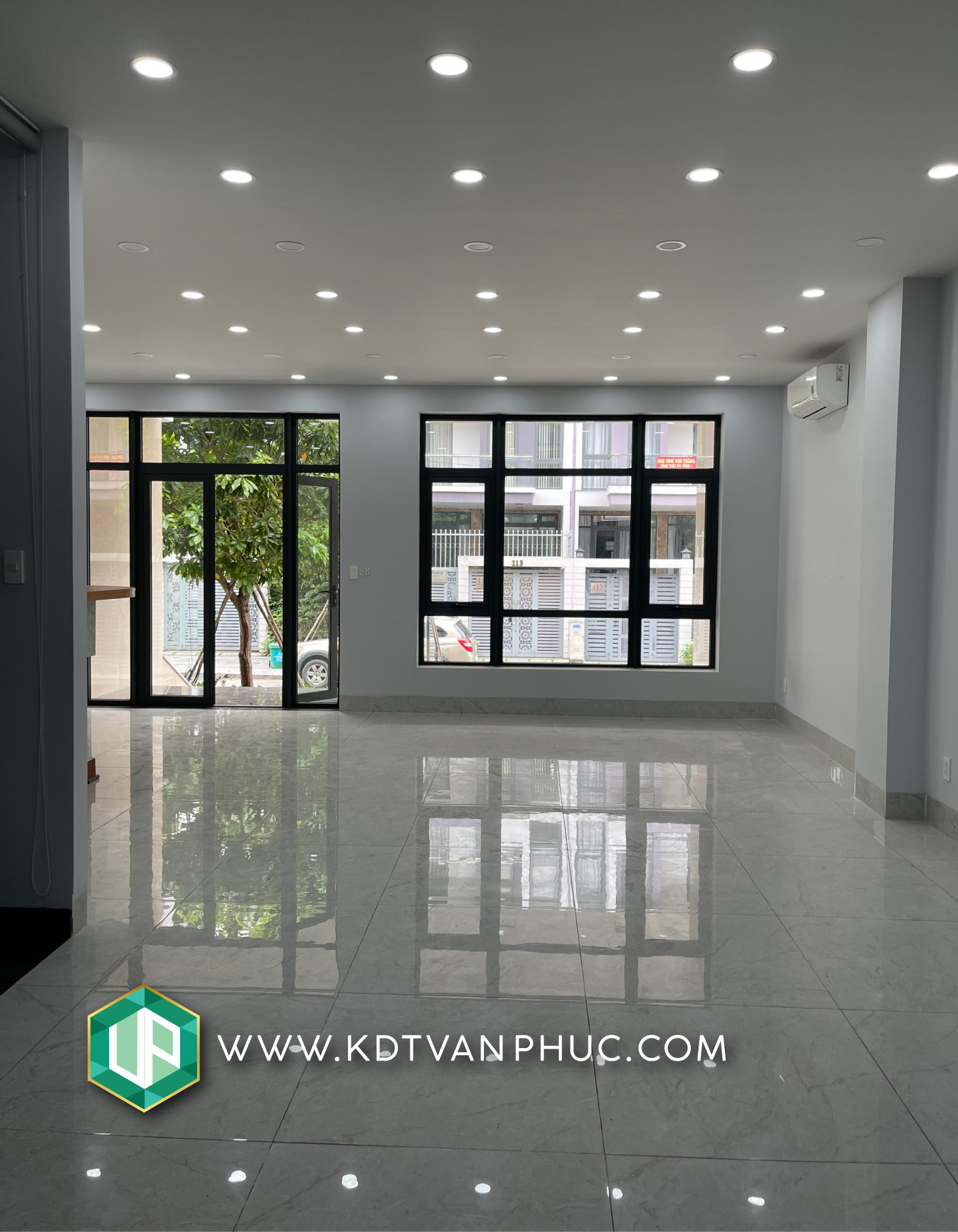 Cho thuê văn phòng Vạn Phúc