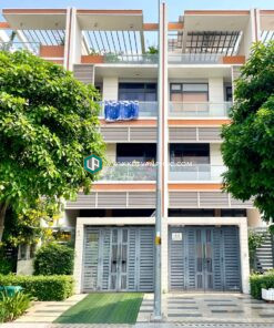 Nhà nguyên căn 5x22m tại đường 20m giá 30 tr/th