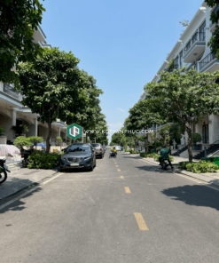 bán nhà vạn phúc city