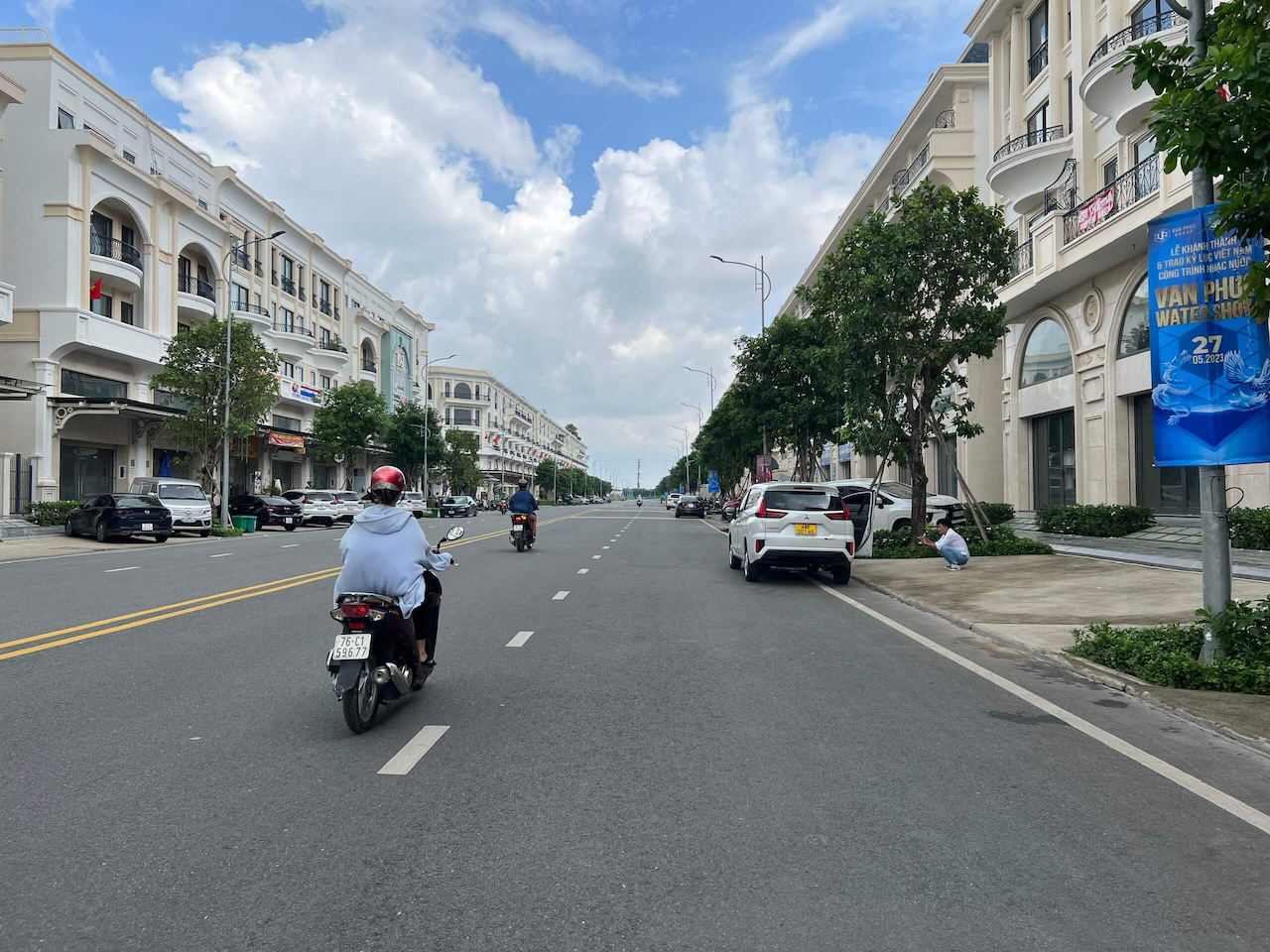 cho thuê nhà vạn phúc city