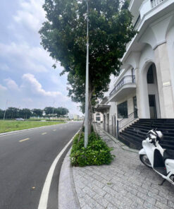 bán nhà vạn phúc city