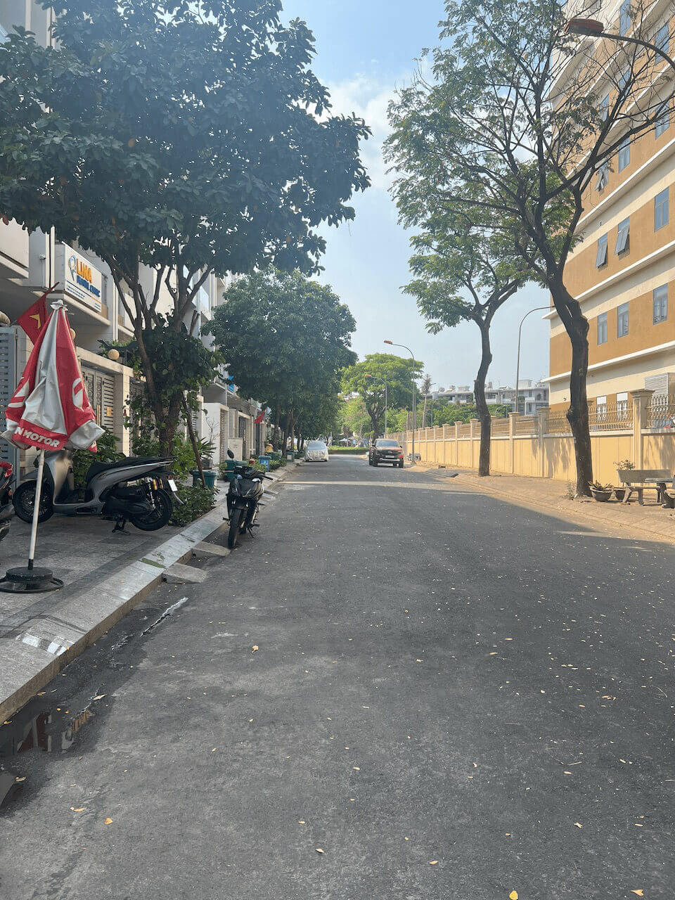 bán nhà vạn phúc city